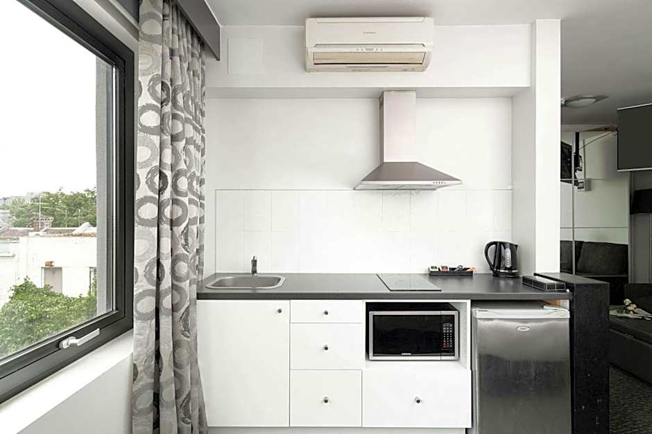 Comfort Hotel East Melbourne