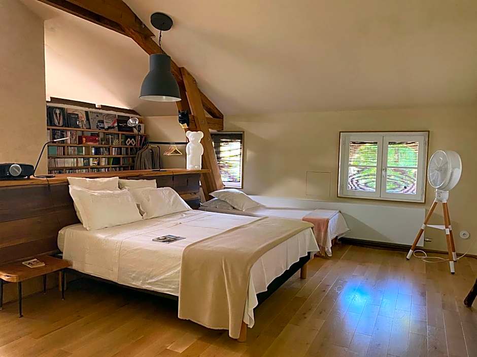 Ancienne fabrique de soie À la Galicière