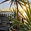 Seaflats Iate Plaza Hotel