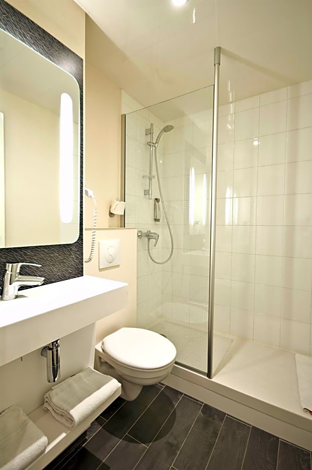 Hotel ibis Paris Pere Lachaise