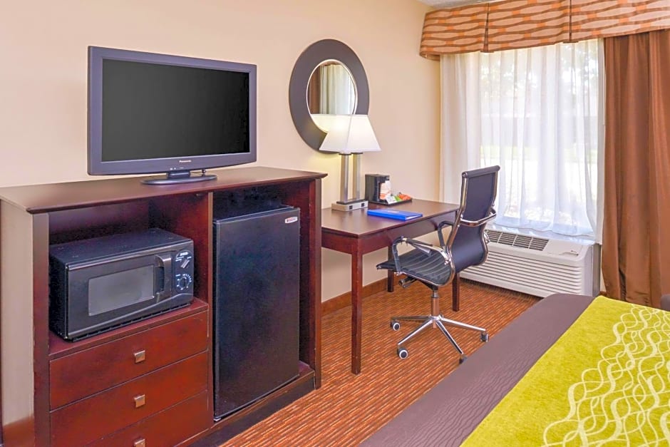 Comfort Inn and Suites Joplin