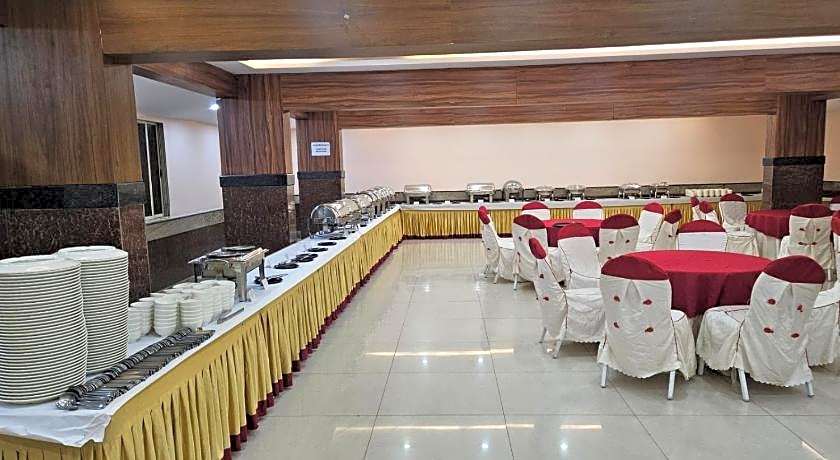 Golden Metro Hotel