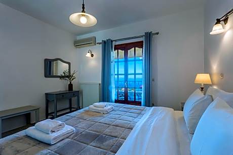 One-Bedroom Apartment with Sea View