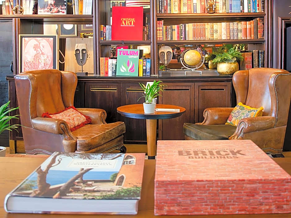 Browns Boutique Hotel