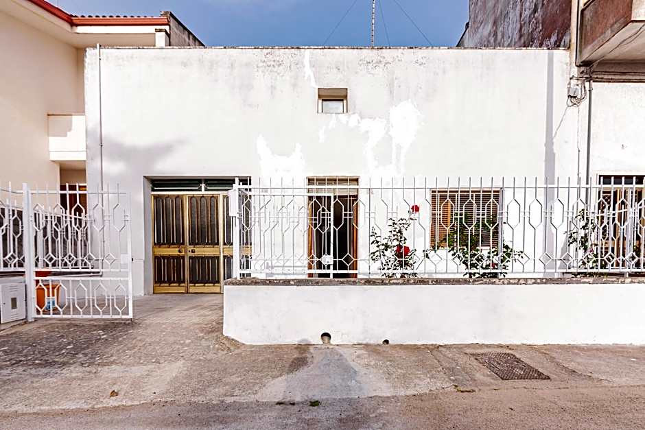 Lucy's Flat - Melendugno