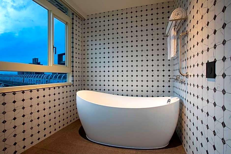 TRYP by Wyndham New Taipei Linkou