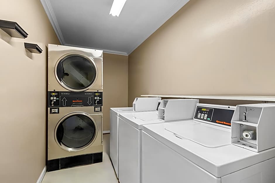 Quality Inn & Suites Santa Maria