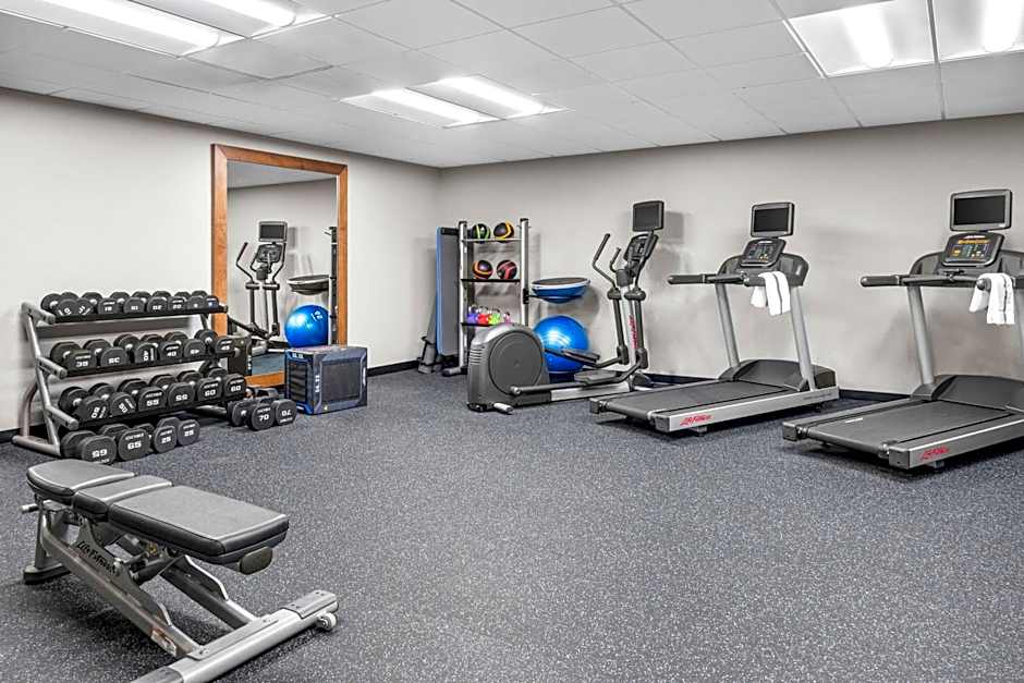 Hampton Inn By Hilton Grand Rapids-North