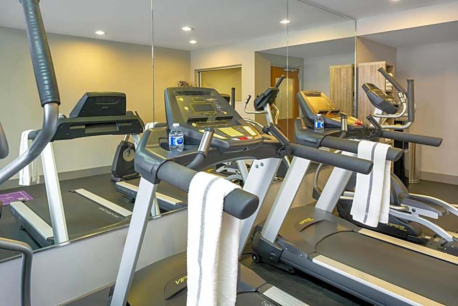 Radisson Hotel Edmonton Airport