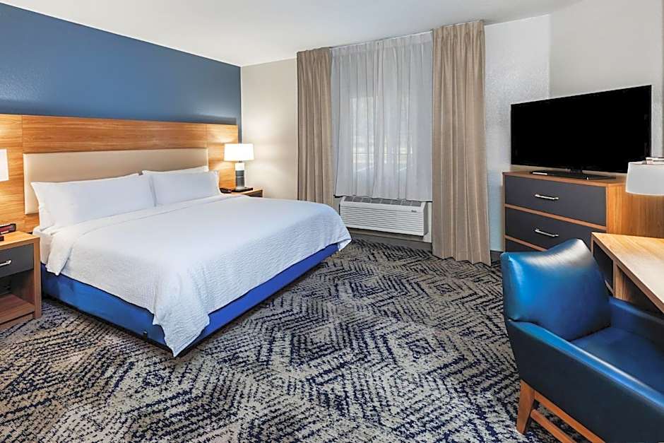 Candlewood Suites Fayetteville By IHG
