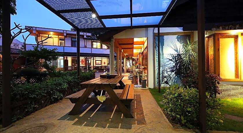 Jasmine Orange Bed and Breakfast