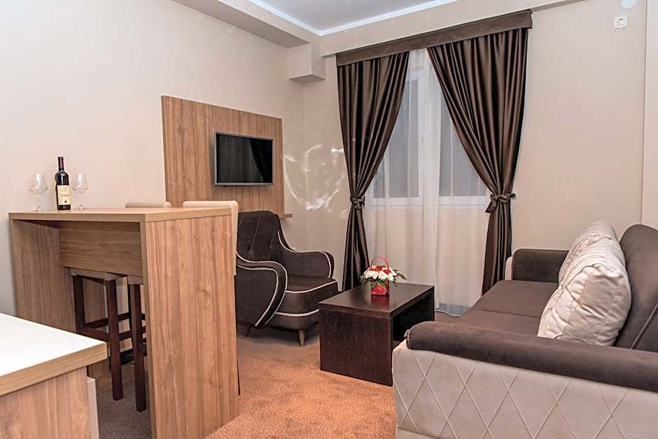 Hotel Crnogorska Kuca