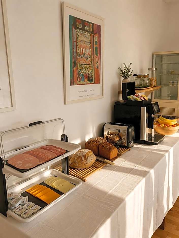 Hotel Cayrons Vence & St Paul de Vence