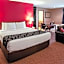 Econo Lodge On The Bay