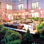 Courtyard by Marriott Washington, DC/Foggy Bottom