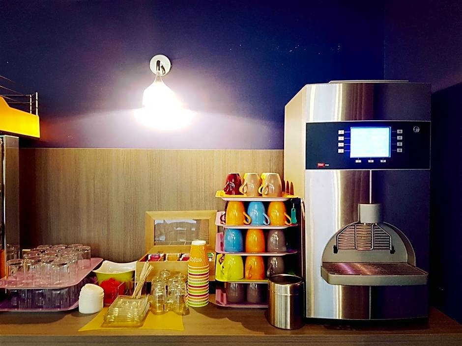 ibis Styles Arles Palais des Congrès