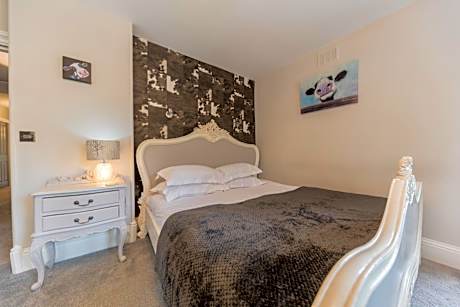 King Room with Balcony