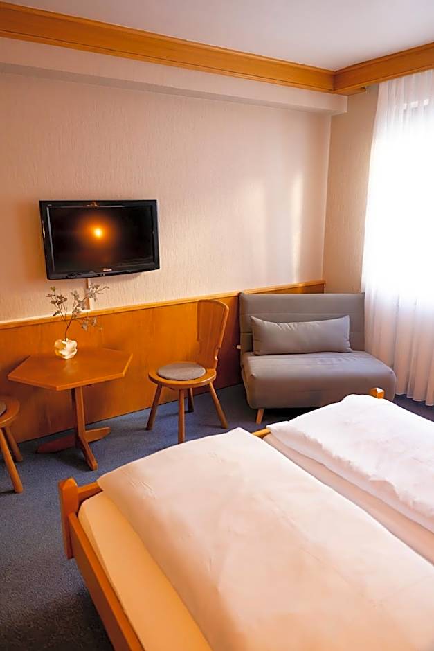 Hotel Gülser Weinstube