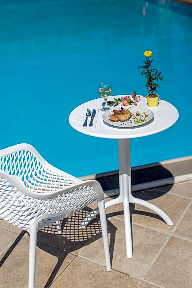 Creta Residence