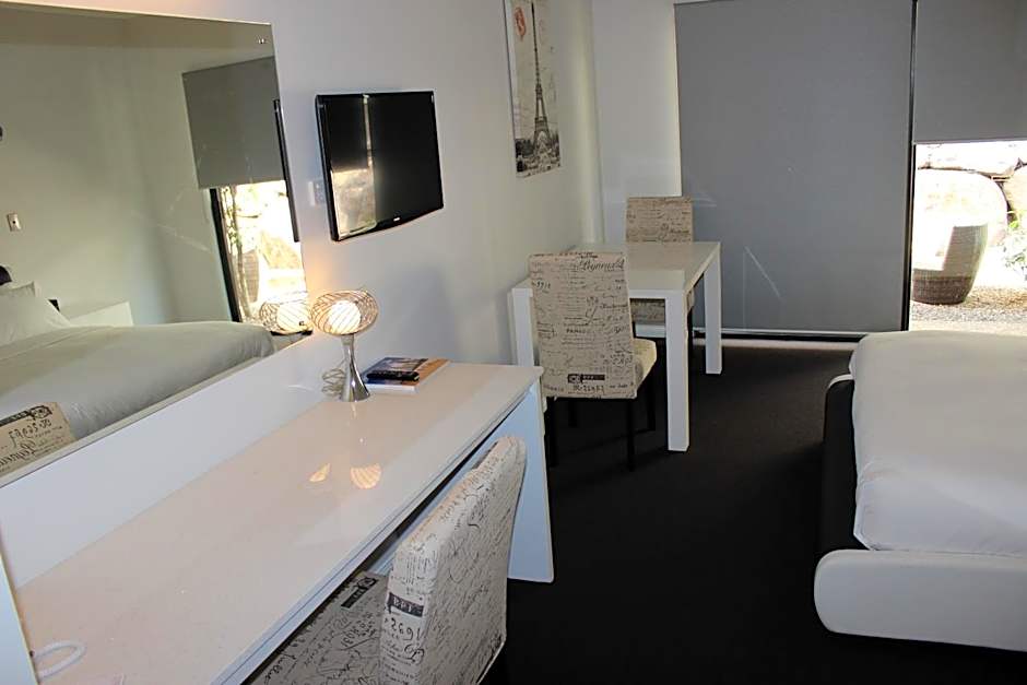 Springwood Motor Inn