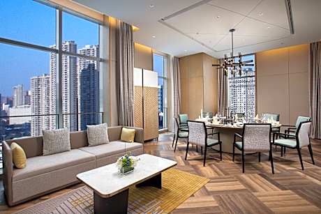 Holiday Inn Wuxi Central Station By IHG