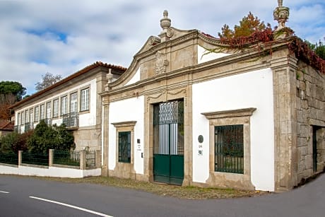 Casa De Alfena