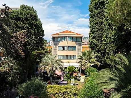 Hotel Cezanne