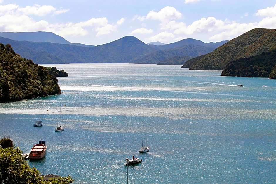 Harbour View Motel