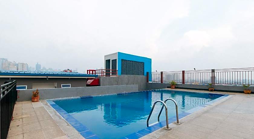 RedDoorz @ Melbourne Suites Makati