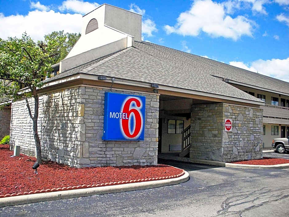 Motel 6-Dayton, OH - Englewood