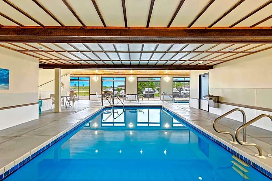 Super 8 by Wyndham Watertown WI