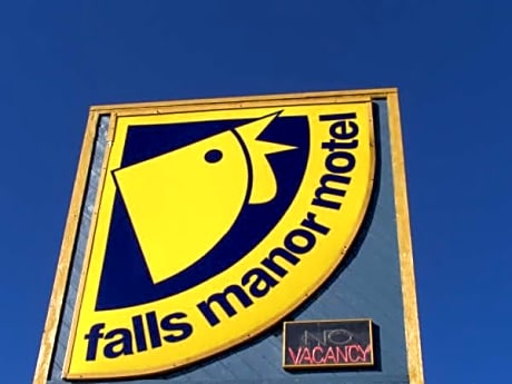 Falls Manor Resort