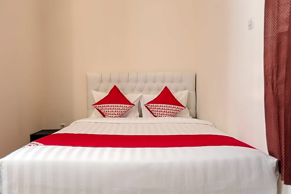 OYO 141 Fatmawati Cozy Residence