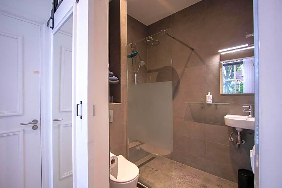 Lekkerwegbijleeuwen, 1 minuut naar hartje centrum