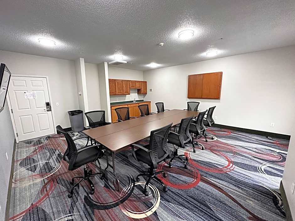 MainStay Suites Madison Airport
