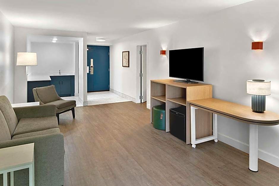 Spark by Hilton Hilton Head Island