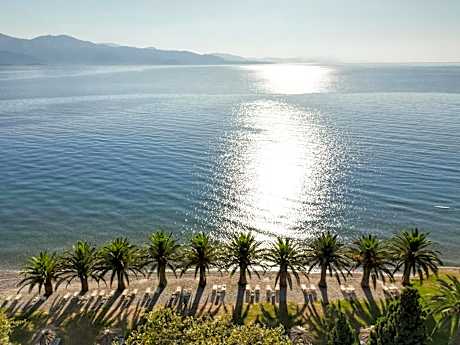 Long Beach Hotel & Resort