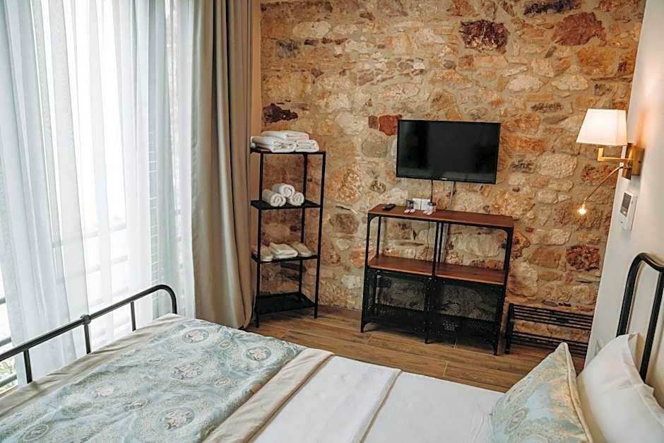 Nill's Stone House Otel