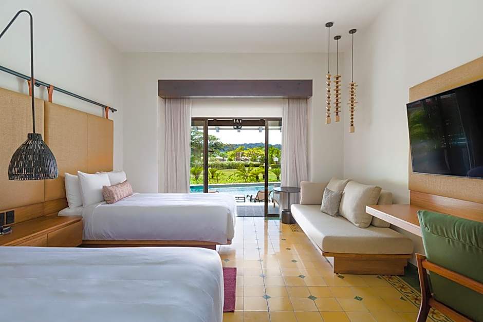 Photo 1 of 8 of Swim Up 2 Double Beds Guestroom