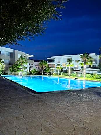Vista Nest Home - Imi Ouaddar bien équipé avec terrasse