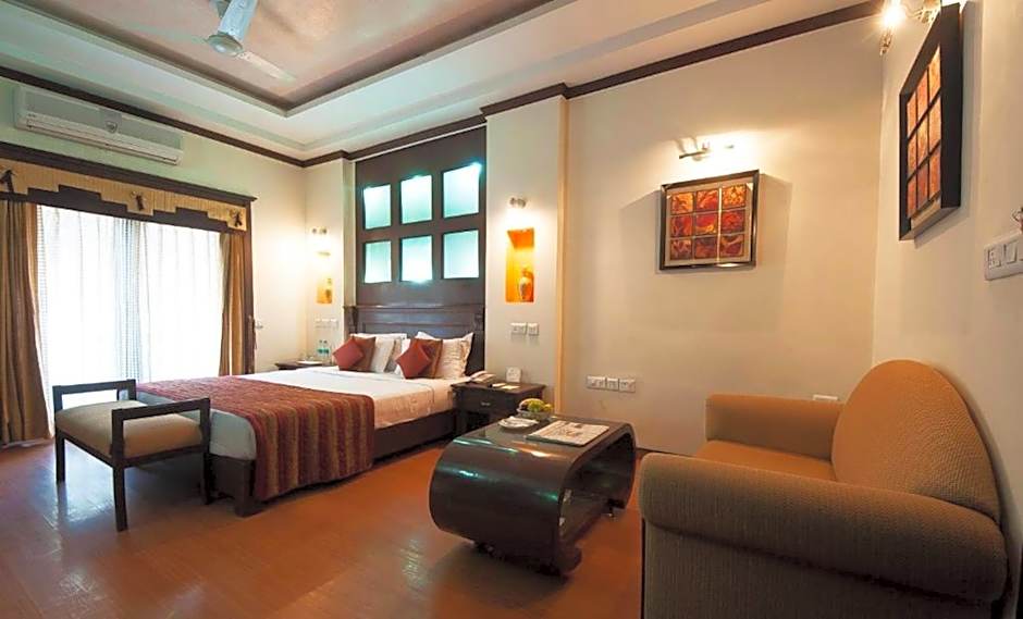 Siris 18 Hotel Gurgaon