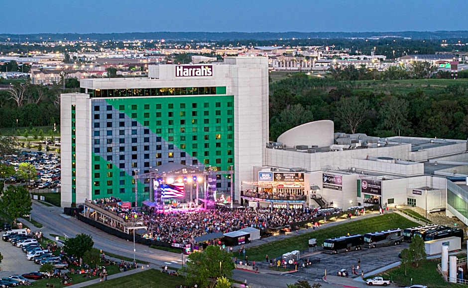 Harrah's Council Bluffs Hotel & Casino - A Caesars Rewards Destination