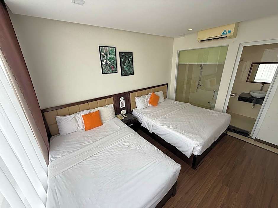May Hotel