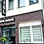 Hotel Charlton