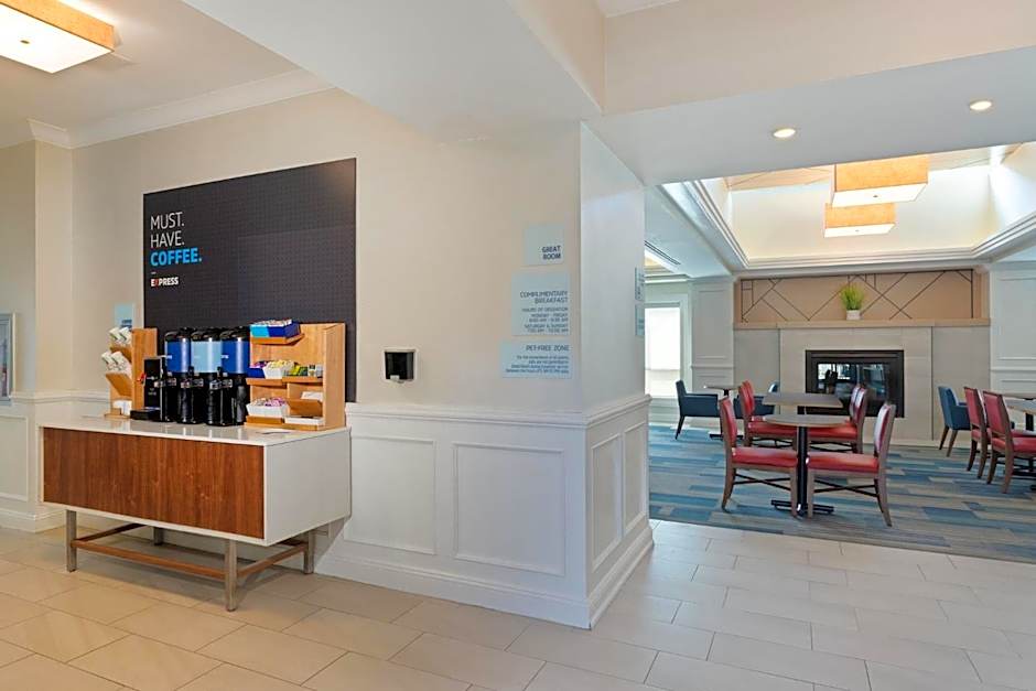 Holiday Inn Express Hauppauge-Long Island By IHG
