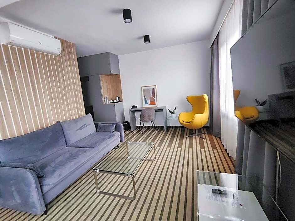 NoBo Hotel - business