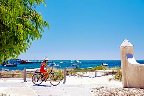 Stay Rottnest