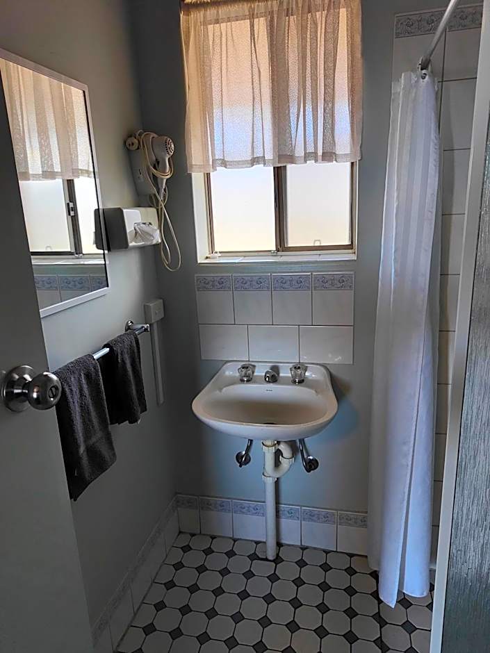 Airport Whyalla Motel