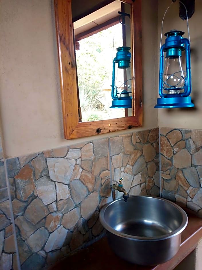 Nthakeni Bush & River Camp