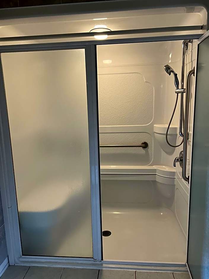 Travelodge by Wyndham Drumheller AB